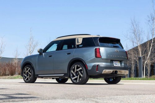 The 2025 Mini Countryman EV Retains Brand's Plucky Charm