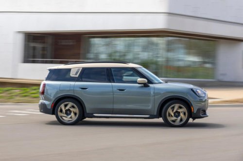 The 2025 Mini Countryman EV Retains Brand's Plucky Charm