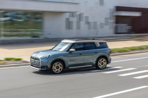 The 2025 Mini Countryman EV Retains Brand's Plucky Charm
