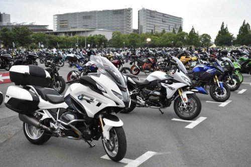 夜のお台場に1500台越えのバイクが大集結！ BMW「NIGHT RIDER MEETING TOKYO 2025」が開催！新型R12 G/Sのお披露目も！