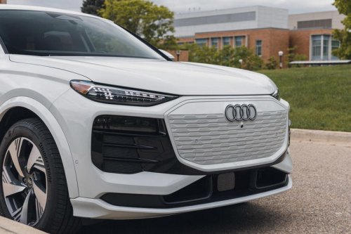 The 2025 Audi Q6 e-tron Doesn't Just Look Like a Macan EV