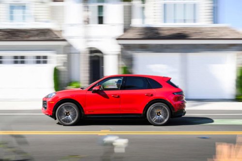 View Exterior Photos of the 2025 Porsche Cayenne GTS