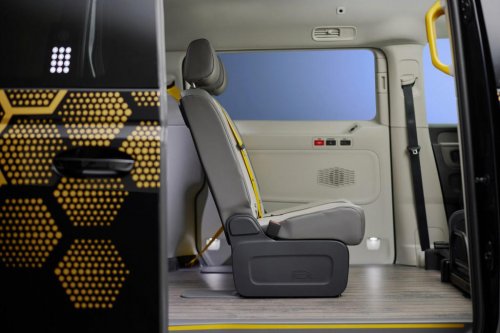 Volkswagen unveils robotaxi destined for Uber’s Los Angeles fleet and the first 500 will already be delivered next year