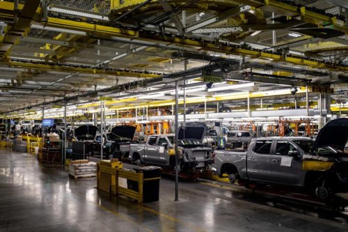 Senate Weighs Effectively Killing Rule That Drove Rise of Fuel-Efficient Cars