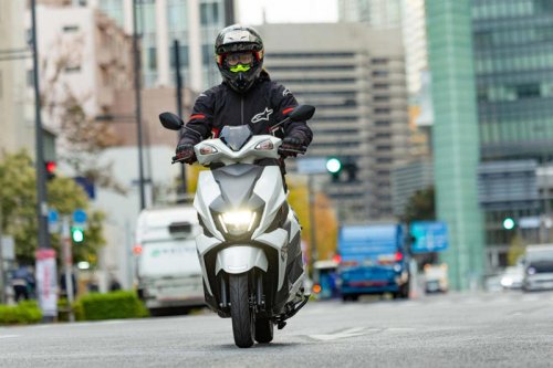 エンジンやフレームが同じでも別のバイクを生み出せる「共通プラットフォーム」って何？ コスト面だけじゃない意外なメリットもある！【スズキ共通プラットフォーム選手権／125ccクラス 編】