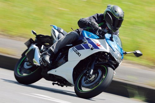 【レビュー】スズキ「ジクサーSF250」インプレ（2025年）優美なフルカウルの油冷オールラウンダー！