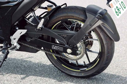 【レビュー】スズキ「ジクサーSF250」インプレ（2025年）優美なフルカウルの油冷オールラウンダー！