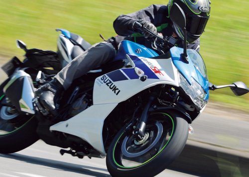 【レビュー】スズキ「ジクサーSF250」インプレ（2025年）優美なフルカウルの油冷オールラウンダー！