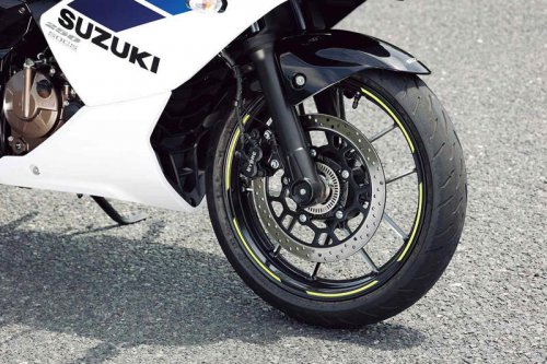 【レビュー】スズキ「ジクサーSF250」インプレ（2025年）優美なフルカウルの油冷オールラウンダー！