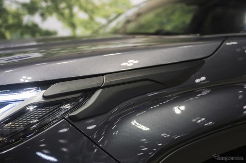 新型フォレスター半端ないって！ 純正用品で大変身、日本初披露“サンドカラー”のクロストレックが登場…東京アウトドアショー2025