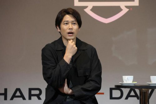 【2025年新型】ハーレーダビッドソンが「ブレイクアウト」「ローライダーST」を日本初公開！ サッカー元日本代表・内田篤人さんがバイク免許取得宣言、六本木にブランドカフェもオープン！