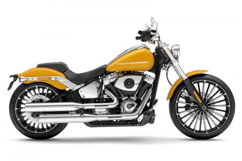 【2025年新型】ハーレーダビッドソンが「ブレイクアウト」「ローライダーST」を日本初公開！ サッカー元日本代表・内田篤人さんがバイク免許取得宣言、六本木にブランドカフェもオープン！