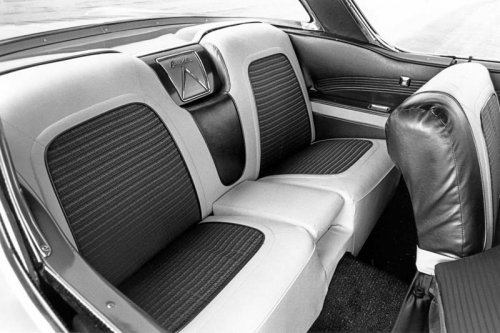 View Photos of the 1958 Pontiac Bonneville