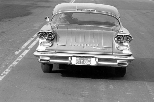 View Photos of the 1958 Pontiac Bonneville