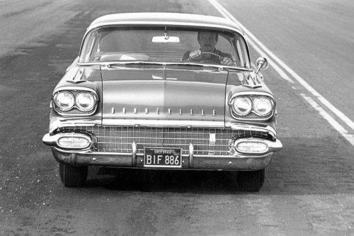 View Photos of the 1958 Pontiac Bonneville