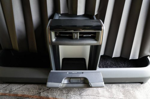 トヨタ・アルファード スペーシャスラウンジ プラグインハイブリッド（4WD/CVT）【試乗記】