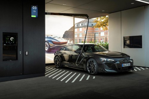 2025 Audi e-tron GT price and specs