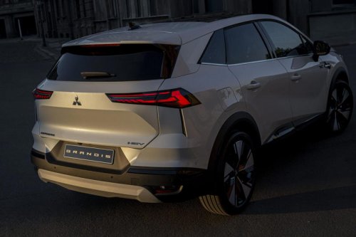 Mitsubishi Grandis returns, but it’s no longer a people mover