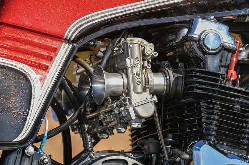 TTRモータース CB750F（ホンダ CB750F）機種を知るショップが作るまとまりよいパッケージ【Heritage&amp;Legends】