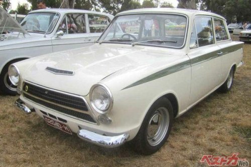 最近のクルマはAピラーを寝かせ過ぎ？ 小排気量エンジンの高級車は成立しないのか？ 懐かしきアメ車全盛の時代【復刻・徳大寺有恒「俺と疾れ!!」】