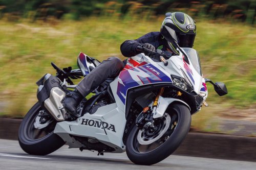 【レビュー】ホンダ「CBR250RR」インプレ（2025年）2気筒最強のパワーが生むエキサイティングな走り