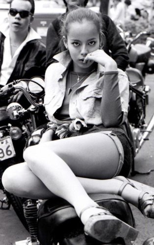 15 Red-Line-RPM Pics Of 1980's Japanese Biker Gangs