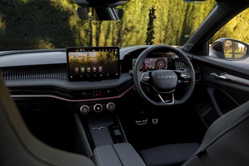 2025 Skoda Superb Sportline review