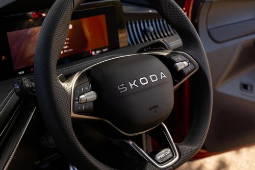 2025 Skoda Superb Sportline review