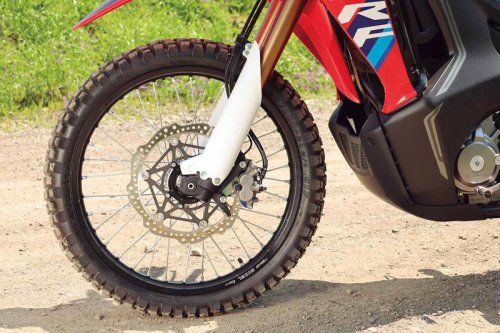 【レビュー】ホンダ新型「CRF250ラリー」インプレ（2025年）ダカールマシンのDNAを感じさせる長距離ツアラー