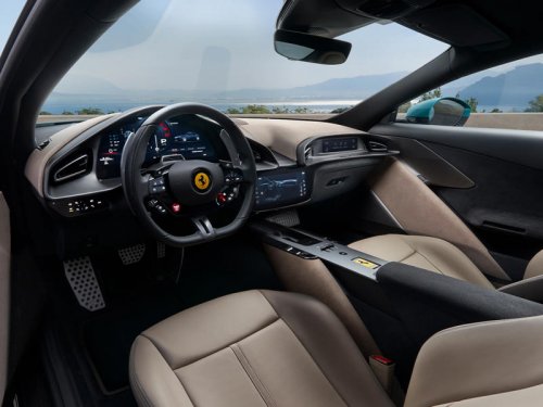 2026 Ferrari Amalfi is a Twin-Turbo V8 with Real Buttons!