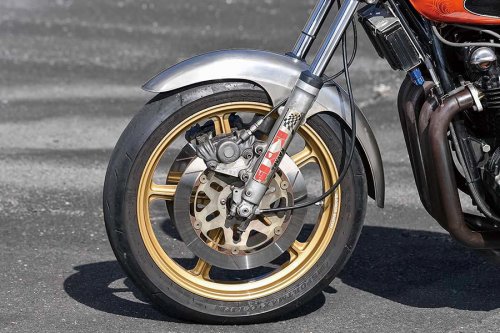 ZAPレーシングサービス Z1（カワサキ Z1）街乗りからドラッグレースを経て再度ストリートを楽しむ【Heritage&amp;Legends】