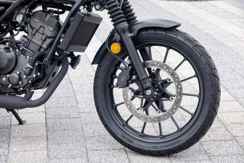 【レビュー】ホンダ「CL250」インプレ｜自由自在に楽しめる“等身大スクランブラー”！