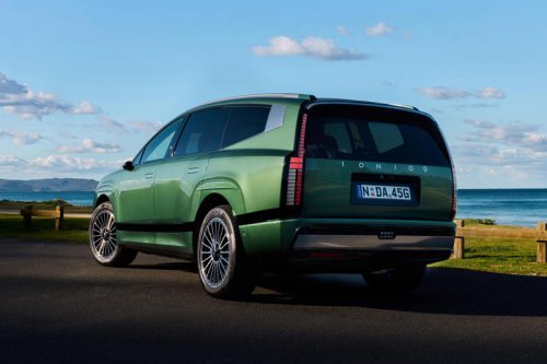 2025 Hyundai Ioniq 9 price and specs