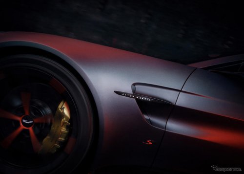 アストンマーティンの新型『ヴァンテージS』がSNSで話題に、「これで攻めたら絶対楽しい」「乗れる男になりたい」など期待の声