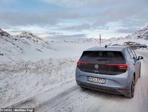 How much battery range has this electric VW lost after 107,000 miles in four years?