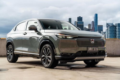 2025 Honda HR-V e:HEV L vs Subaru Crosstrek Hybrid S: Spec battle