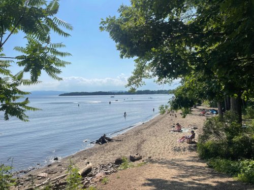 Is it legal to drive barefoot in Vermont? What to know before getting behind the wheel