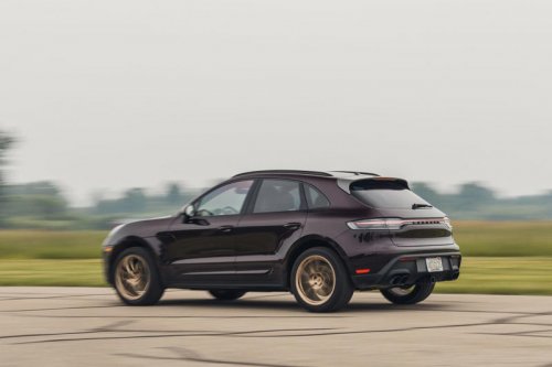 View Photos of the 2024 Porsche Macan T