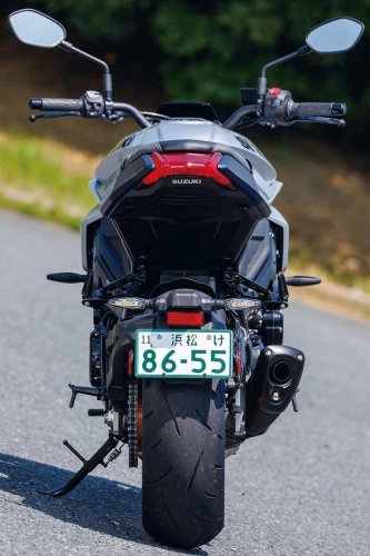 名車のDNAを受け継ぐ3台を徹底比較！ CB1000Fコンセプト・Z900RS・KATANAのスタイリングをチェック