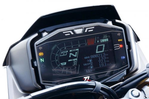 【レビュー】スズキ「KATANA」インプレ（2025年）｜独創のスタイリングと豪快なパワーを誇る現代の名刀