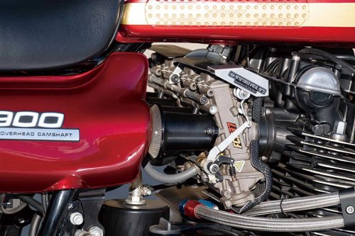 アニーズ KZ1000LTD（カワサキ KZ1000LTD）良好な車体姿勢が生む快適な走りを余裕のトルクが支える【Heritage&amp;Legends】