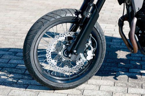 太田安治が選ぶ、激推しバイクBEST3〈2025年上半期ver.〉可愛いけれど手強くて、従順なのに頼もしい。そんな一台で駆け続けたい