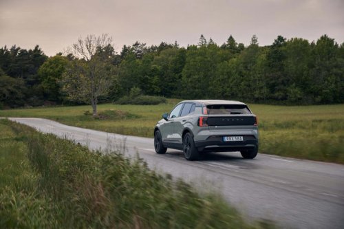 Volvo EX30 Cross Country: Photos From All Angles
