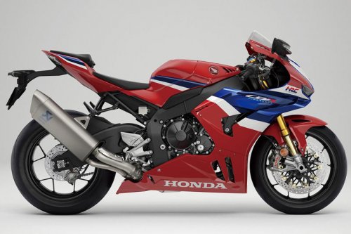 最高218馬力⁉ 排気量1000ccを超える各メーカーのビックバイクで最も優れた最高出力＆最大トルクを発揮するモデルを紹介