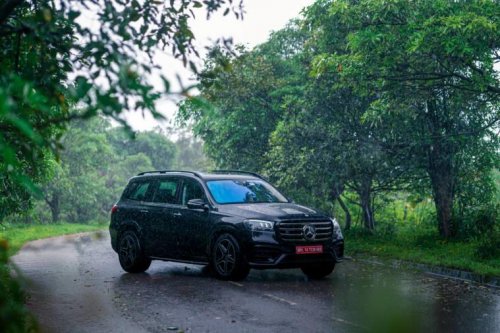2025 Mercedes-Benz GLS 450d AMG Line: Torque of the town
