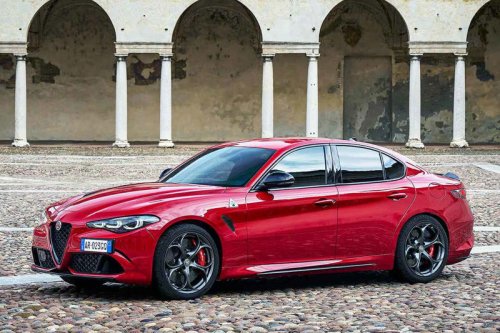 アルファロメオ「ジュリア」に新グレード「スプリント」が追加、魅力がつまったエントリーモデル