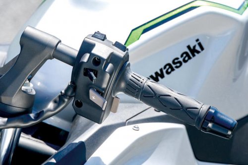 カワサキ「6-SPEED AT（6速オートマチックトランスミッション）」を解説｜多彩なモードに対応する変幻自在の次世代ミッション！