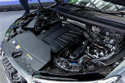 アウディ新型｢Q5｣日本導入､問われるSUVの価値