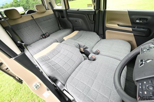 再び「ヒットの予感」 進化した軽SUV新型「デリカミニ」初公開！ 初代の“ブサかわ路線“を継承しながら「三菱のSUVらしさ」が全開です