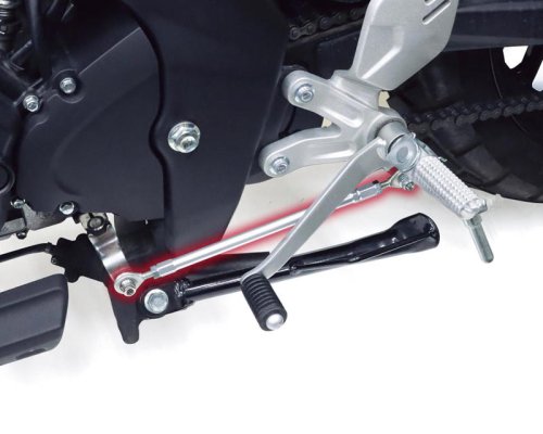 【カスタムガイド】キタコ「XSR125」（ヤマハ XSR125 ABS）専用パーツでゆとりのあるポジションに！ 足つき性もUP